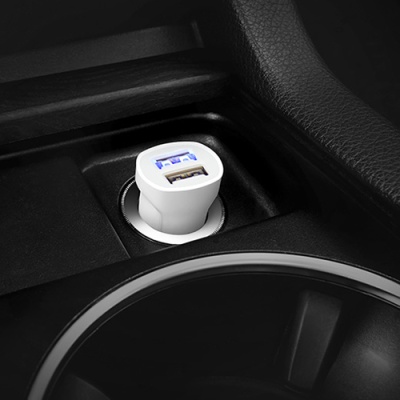 Автомобільний Зарядний Пристрій Hoco Z2A 2USB/2.4A + (USB - MicroUSB) (Білий)