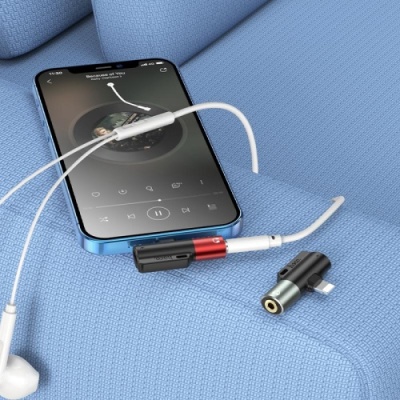 перехідник hoco ls32 lightning charge - lightning  audio + jack 3.5 (чорний) 