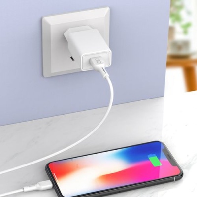 мережевий зарядний пристрій skydolphin sc36l 1usb/2.4a + (usb - lightning) (білий) 