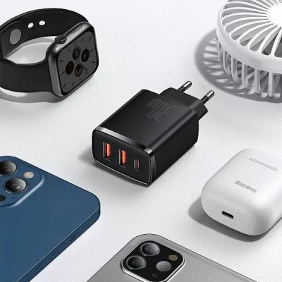 мережевий зарядний пристрій baseus compact quick charger (ccxj-e01) 2usb/18w/qc3.0 + 1type-c/30w/pd (чорний) 