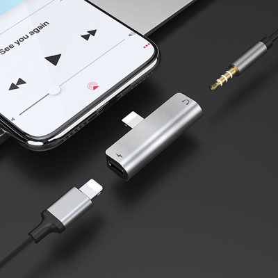 перехідник hoco ls25 lightning - aux (3.5mm) + lightning charge (сталевий) 