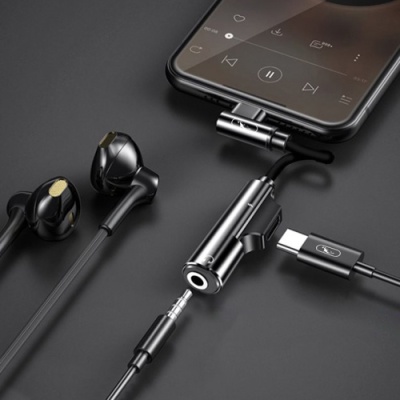 перехідник skydolphin au03 type-c - aux (3.5mm) + charging 1.5a (чорний) 