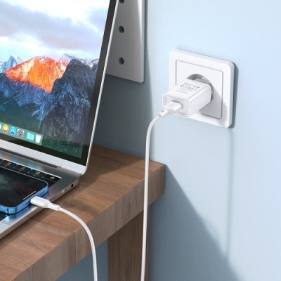 мережевий зарядний пристрій borofone ba68a 1usb/2.1a + (usb - lightning) (білий) 