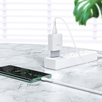 мережевий зарядний пристрій hoco c72q 1usb/18w/qc3.0 + (usb - type-c) (білий) 