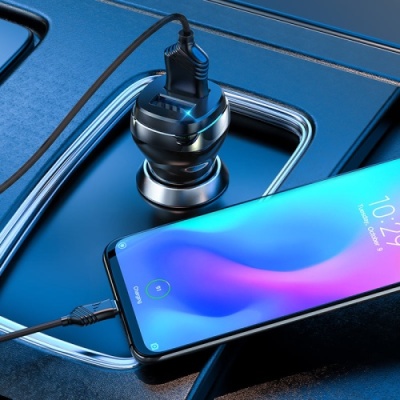 Автомобільний Зарядний Пристрій Hoco Z40 2USB/2.4A + (USB - Type-C) (Чорний)