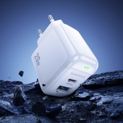 мережевий зарядний пристрій borofone bas44a 1usb/18w/qc3.0 + 1type-c/20w/pd (білий) 