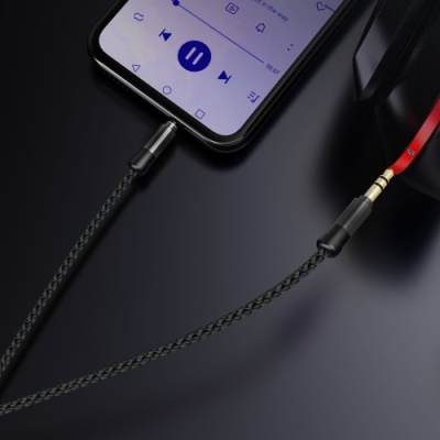 кабель aux skydolphin sr10 neylon wire 3.5mm 1.5m (чорний) 
