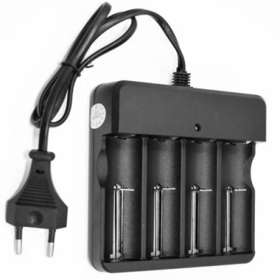 зарядний пристрій md-484a 4.2v 1000ma для акумуляторів 18650/ 16340/ 26650/ 14500 та інших (4акум) 