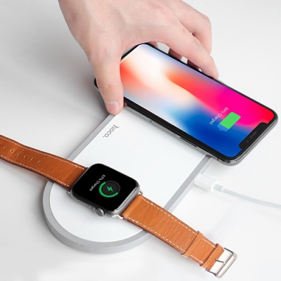 безпровідний зарядний пристрій hoco cw20 2in1 (phone+watch) 10w (білий) 