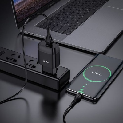 мережевий зарядний пристрій hoco c72q 1usb/18w/qc3.0 + (usb - microusb) (чорний) 