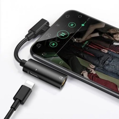 перехідник hoco ls17 lightning - (aux (3.5mm)+lightning charge) (чорний) 